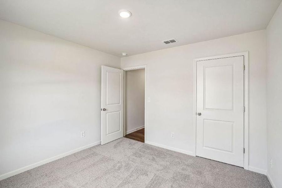 Spacious, unfurnished interior of a new home in Urban's Place, Chatsworth (Image 10). Spacious, unfurnished interior of a new home in Urban's Place, Chatsworth (Image 10).