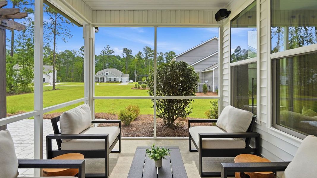 Representative exterior details of a home built from the Mystique by Pulte Homes in Oakleaf Chase, Blythewood (Image 27).