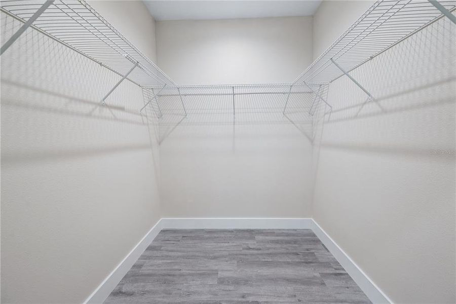 Spacious, unfurnished interior of a new home in , Trenton (Image 27).