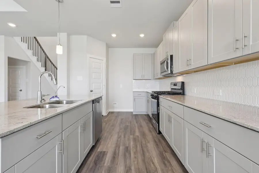 Photo is not of the actual home but is an inspirational photo of builder’s model home and may depict options, furnishings, and/or decorator features that are not included. Photo is not of the actual home but is an inspirational photo of builder’s model home and may depict options, furnishings, and/or decorator features that are not included.