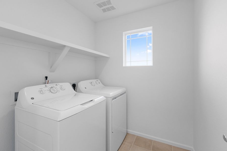 Close-up of interior finishes inside a home in The Cottages Collection at Ridgeline Vista, Brighton (Image 9).