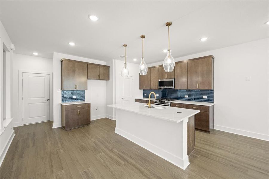 1421 Laurel-  Kitchen-1