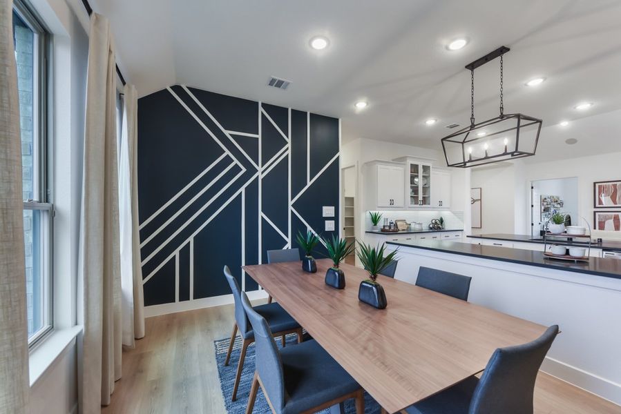 Furnished interior view inside a new home in Oaks of North Grove, Waxahachie (Image 18).
