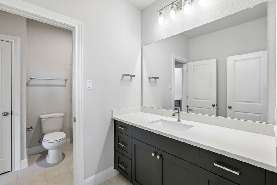 Furnished interior view inside a new home in 6 Creeks, Kyle (Image 16). Furnished interior view inside a new home in 6 Creeks, Kyle (Image 16).