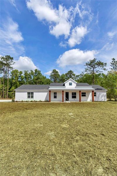 Exterior details and patio area of a home in , Ocala (Image 36).