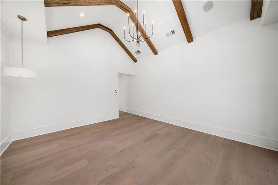 Spacious, unfurnished interior of a new home in , Roswell (Image 49).