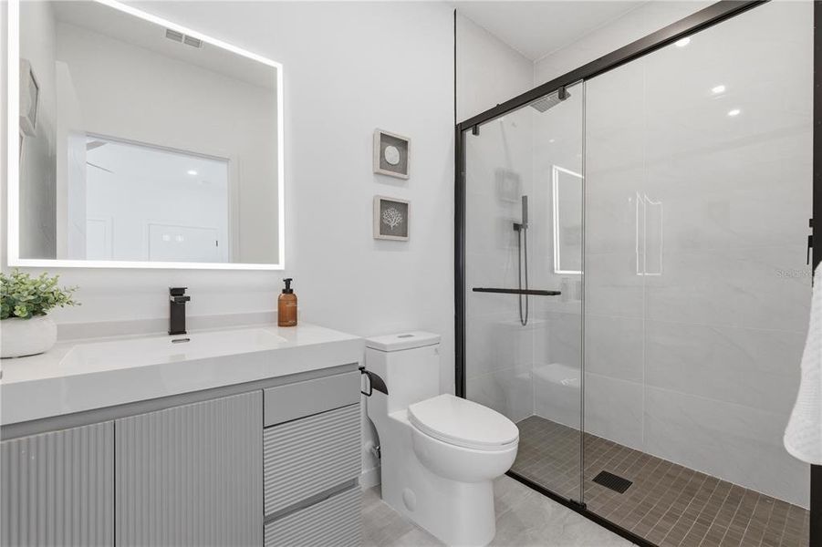 Furnished interior view inside a new home in , St. Petersburg (Image 6).