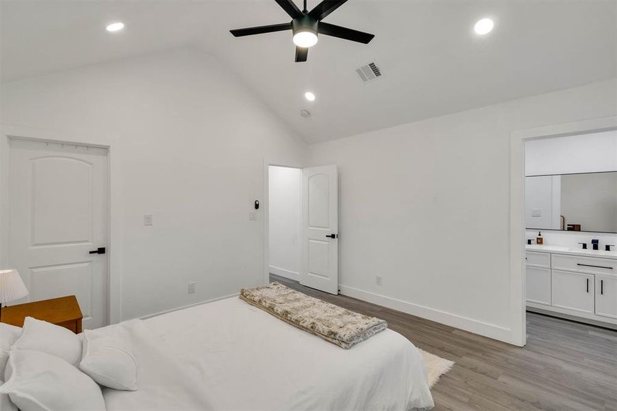 Furnished interior view inside a new home in , Cooper (Image 12).