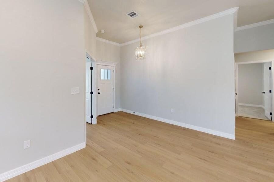 Spacious, unfurnished interior of a new home in , Belton (Image 14).