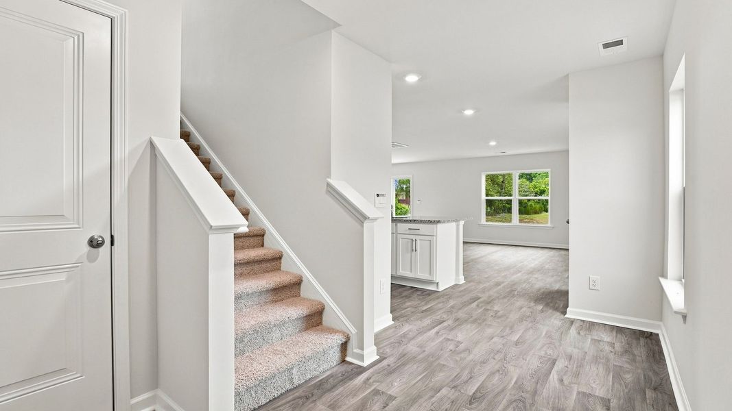 Spacious, unfurnished interior of a new home in Carter Ridge, Greenville (Image 13).
