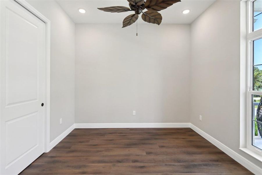 Image 57 of a home in .