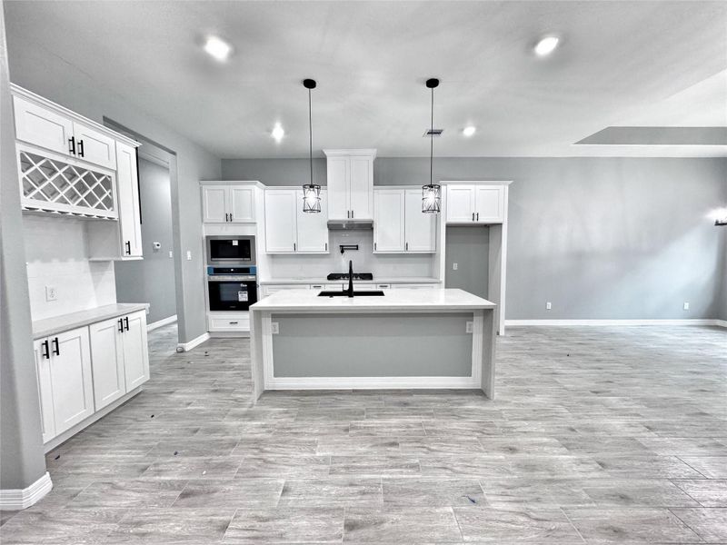 All images are for illustrative purposes only. Home is to be built and is currently under construction.