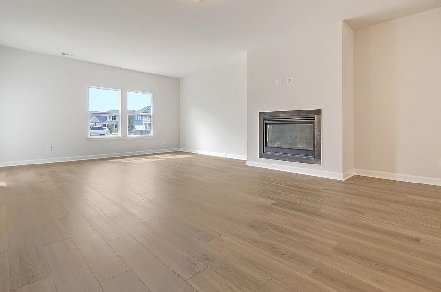 Spacious, unfurnished interior of a new home in Watson Hill, Summerville (Image 18).