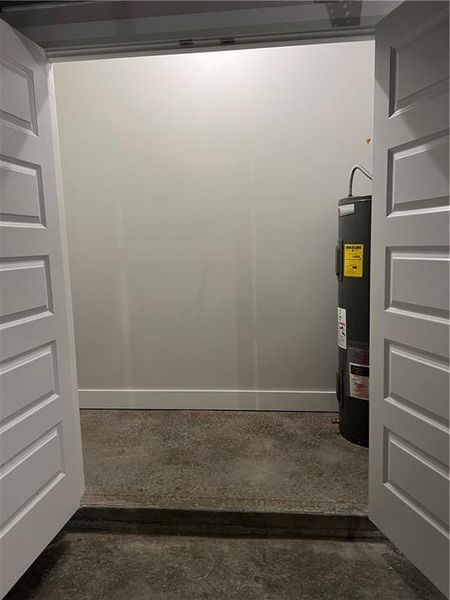 Image 87 of a home in .