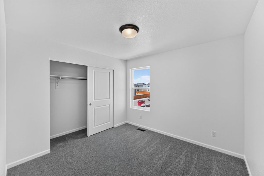 Spacious, unfurnished interior of a new home in Sky Ranch, Watkins (Image 20). Spacious, unfurnished interior of a new home in Sky Ranch, Watkins (Image 20).