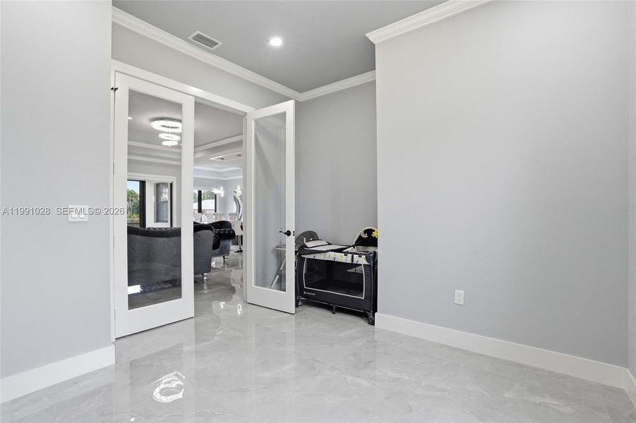 Image 50 of a home in .