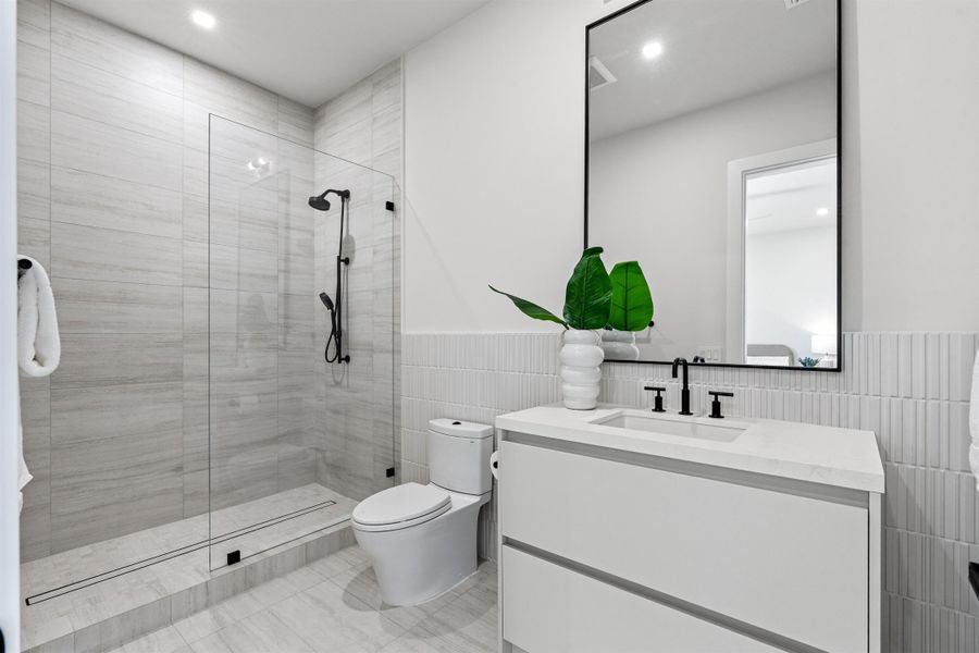 BATHROOM_1 BATHROOM_1