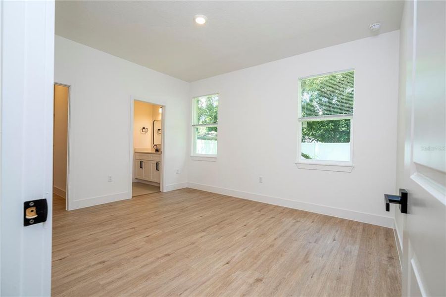 Spacious, unfurnished interior of a new home in , Orlando (Image 30). Spacious, unfurnished interior of a new home in , Orlando (Image 30).