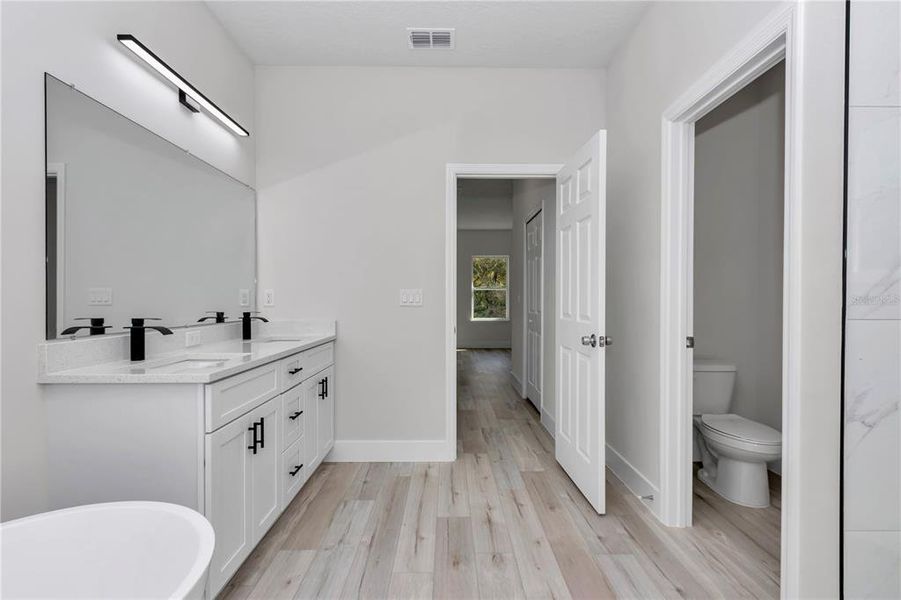 Furnished interior view inside a new home in , Ocala (Image 12).
