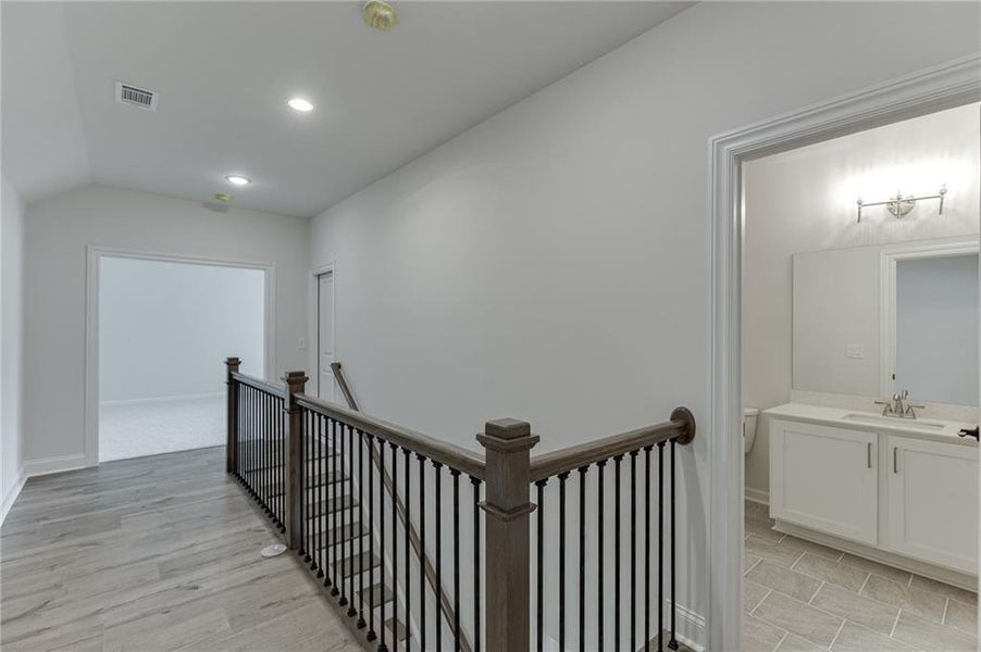Image 44 of a home in .