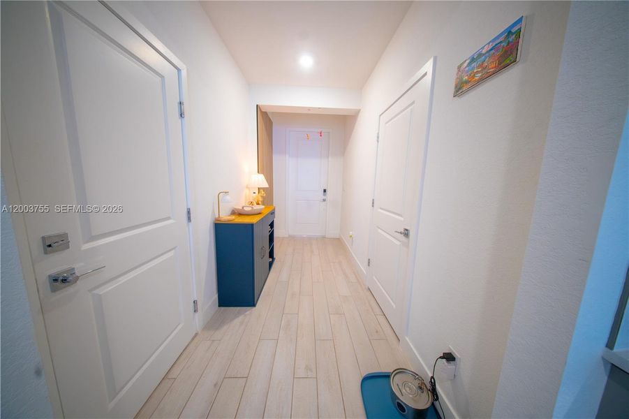 Furnished interior view inside a new home in , Pembroke Pines (Image 6).