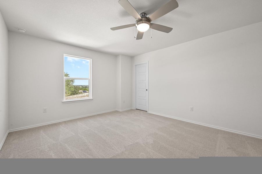 Spacious, unfurnished interior of a new home in Creekside at Estancia, Austin (Image 29).