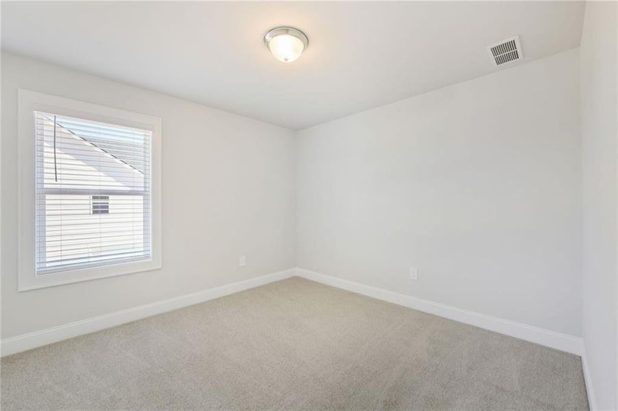 Spacious, unfurnished interior of a new home in River Pointe, Monroe (Image 38).