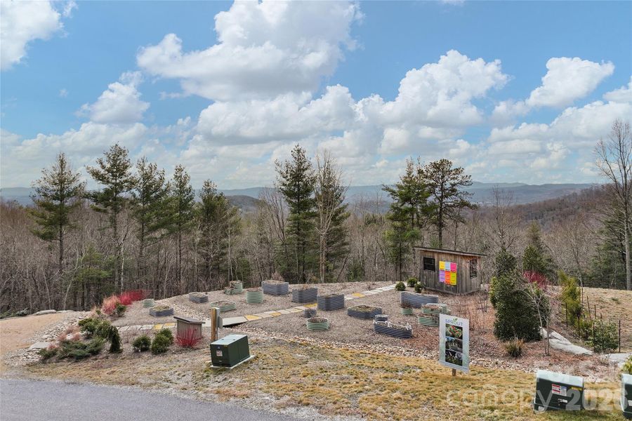 Image 37 of a home in . Image 37 of a home in .