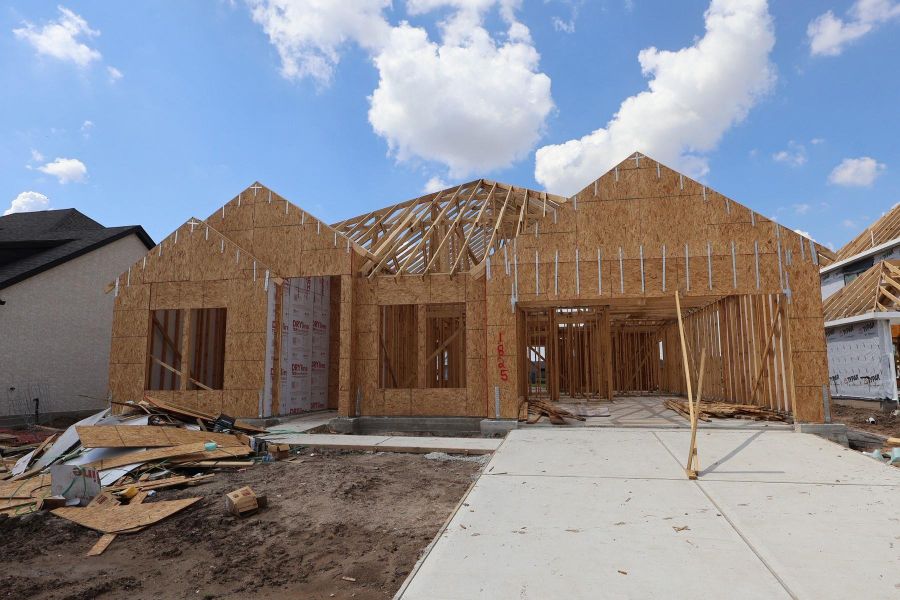 One story home with 5 bedrooms, 3.5 baths, and 3 car tandem garage. One story home with 5 bedrooms, 3.5 baths, and 3 car tandem garage.