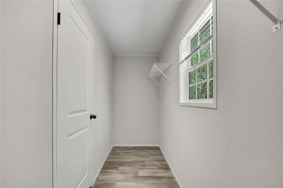 Spacious, unfurnished interior of a new home in , Hernando (Image 19).