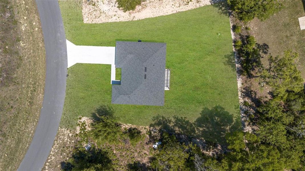 Exterior details and patio area of a home in , Ocala (Image 29). Exterior details and patio area of a home in , Ocala (Image 29).