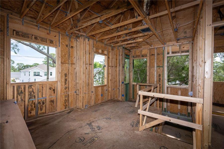 Spacious, unfurnished interior of a new home in , St. Petersburg (Image 13).