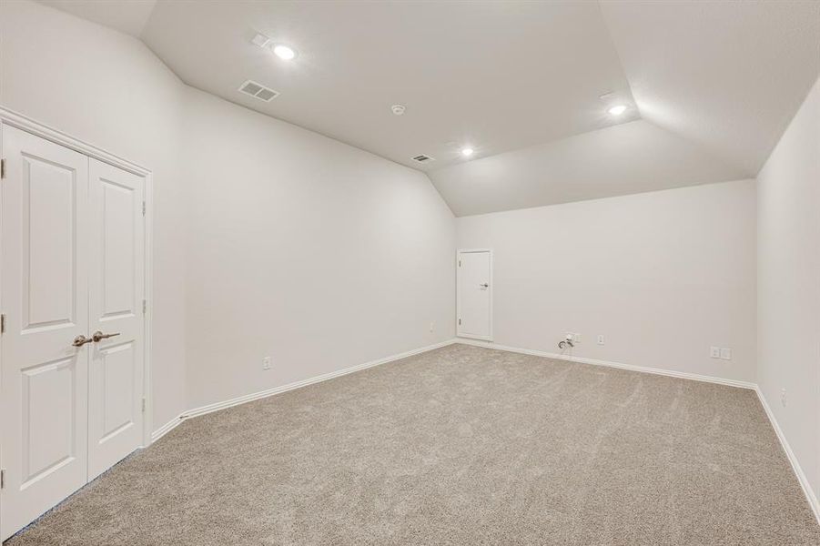 Spacious, unfurnished interior of a new home in Legacy Ranch Classic 60, Melissa (Image 19).