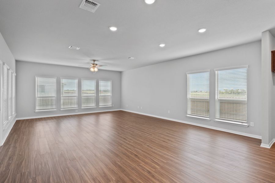 Representative unfurnished interior of a home built from the Denver by Omega Builders in Southern Pointe, College Station (Image 11). Representative unfurnished interior of a home built from the Denver by Omega Builders in Southern Pointe, College Station (Image 11).