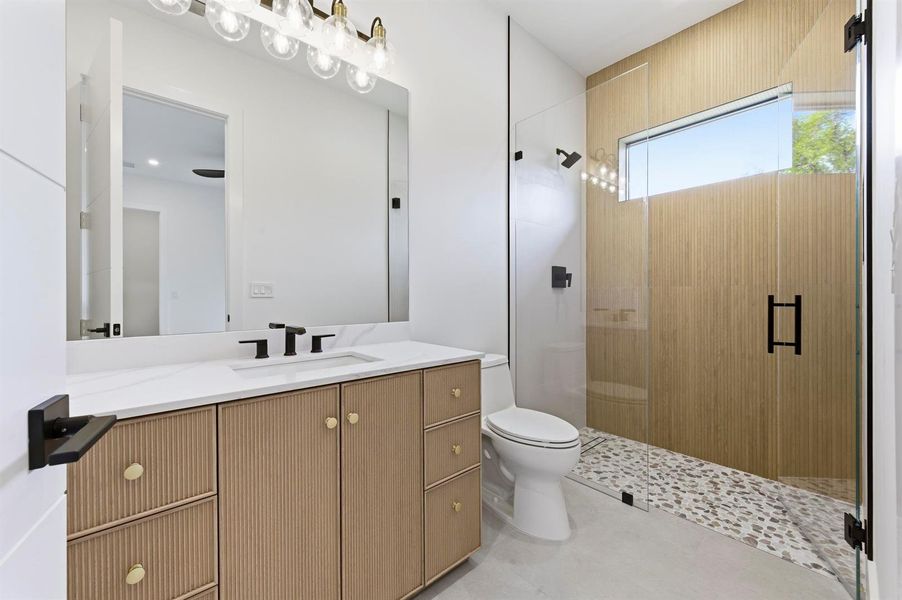 GUEST BATHROOM 4 GUEST BATHROOM 4