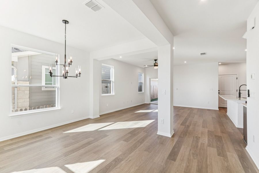 Spacious, unfurnished interior of a new home in Porter Country, Buda (Image 28). Spacious, unfurnished interior of a new home in Porter Country, Buda (Image 28).