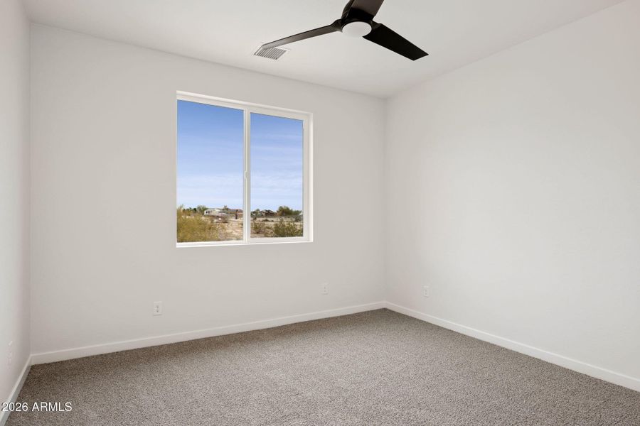 32-web-or-mls-20122-w-hazelwood-st