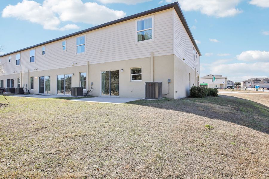 Exterior details and patio area of a home in Oak Creek Preserve, Lakeland (Image 26). Exterior details and patio area of a home in Oak Creek Preserve, Lakeland (Image 26).