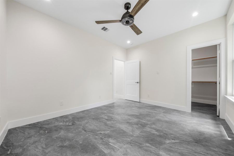 Spacious, unfurnished interior of a new home in , Houston (Image 38). Spacious, unfurnished interior of a new home in , Houston (Image 38).