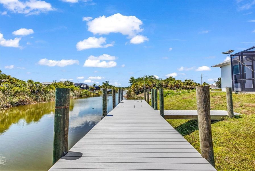 Natural landscape and outdoor views near in Port Charlotte (Image 21). Natural landscape and outdoor views near in Port Charlotte (Image 21).