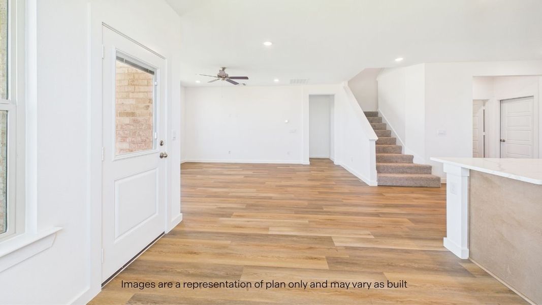 Spacious, unfurnished interior of a new home in Viridian, Lubbock (Image 19).