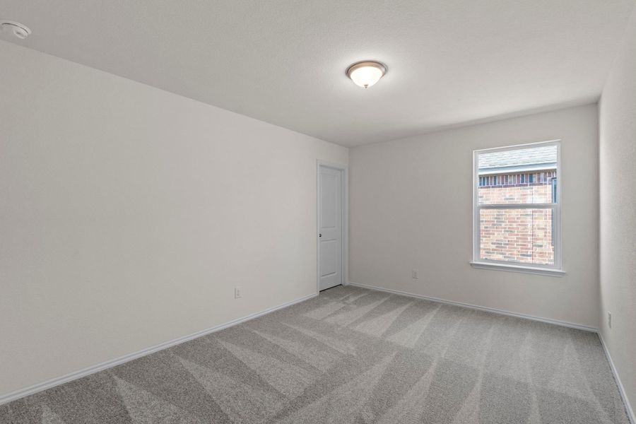 Spacious, unfurnished interior of a new home in Salerno - Heritage Collection, Round Rock (Image 16).