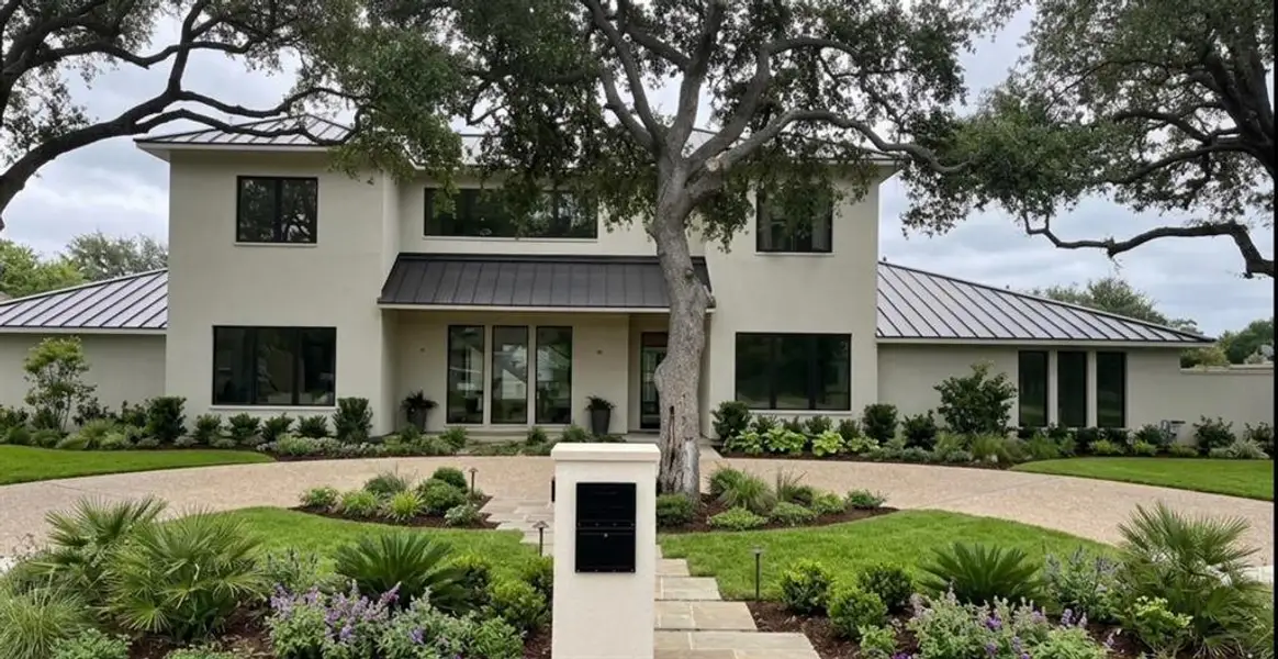 Community amenities in , Dallas (Image 1). Community amenities in , Dallas (Image 1).