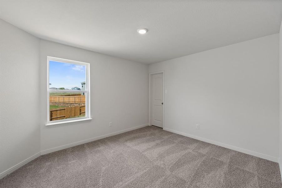 Spacious, unfurnished interior of a new home in Big Sky Estates, Ponder (Image 5).