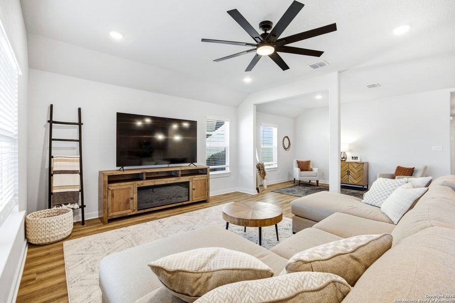 Furnished interior view inside a new home in , New Braunfels (Image 10).