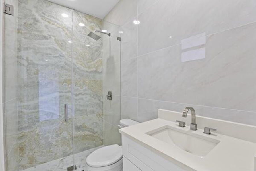 Furnished interior view inside a new home in , Loxahatchee (Image 14).