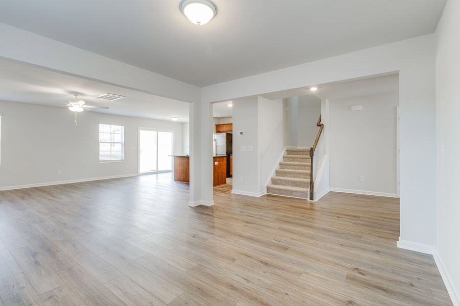 Spacious, unfurnished interior of a new home in Haynes Park, Columbia (Image 14).