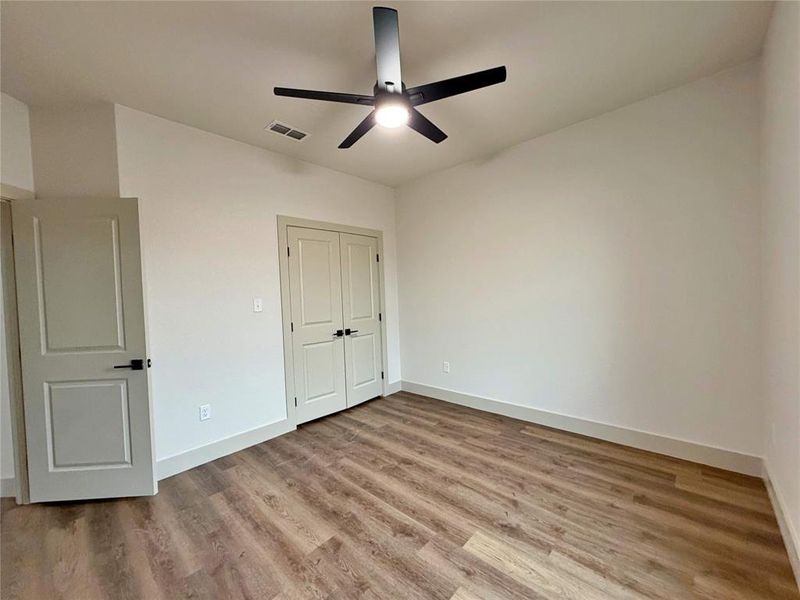 Spacious, unfurnished interior of a new home in , Abilene (Image 22).