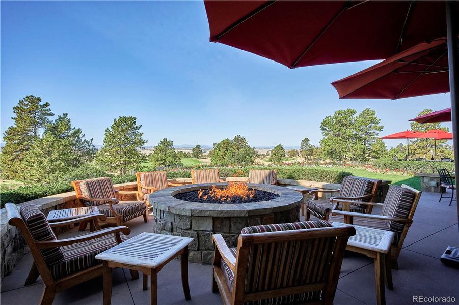 Community amenities in , Parker (Image 24).