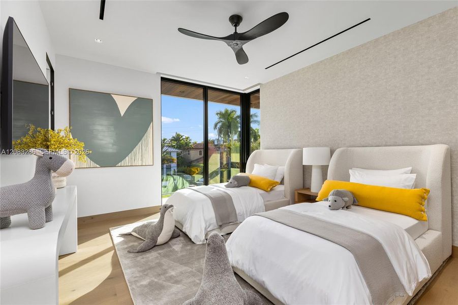 Furnished interior view inside a new home in , Fort Lauderdale (Image 10). Furnished interior view inside a new home in , Fort Lauderdale (Image 10).
